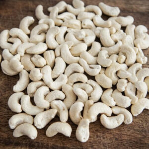 W450 Small White Whole Cashews